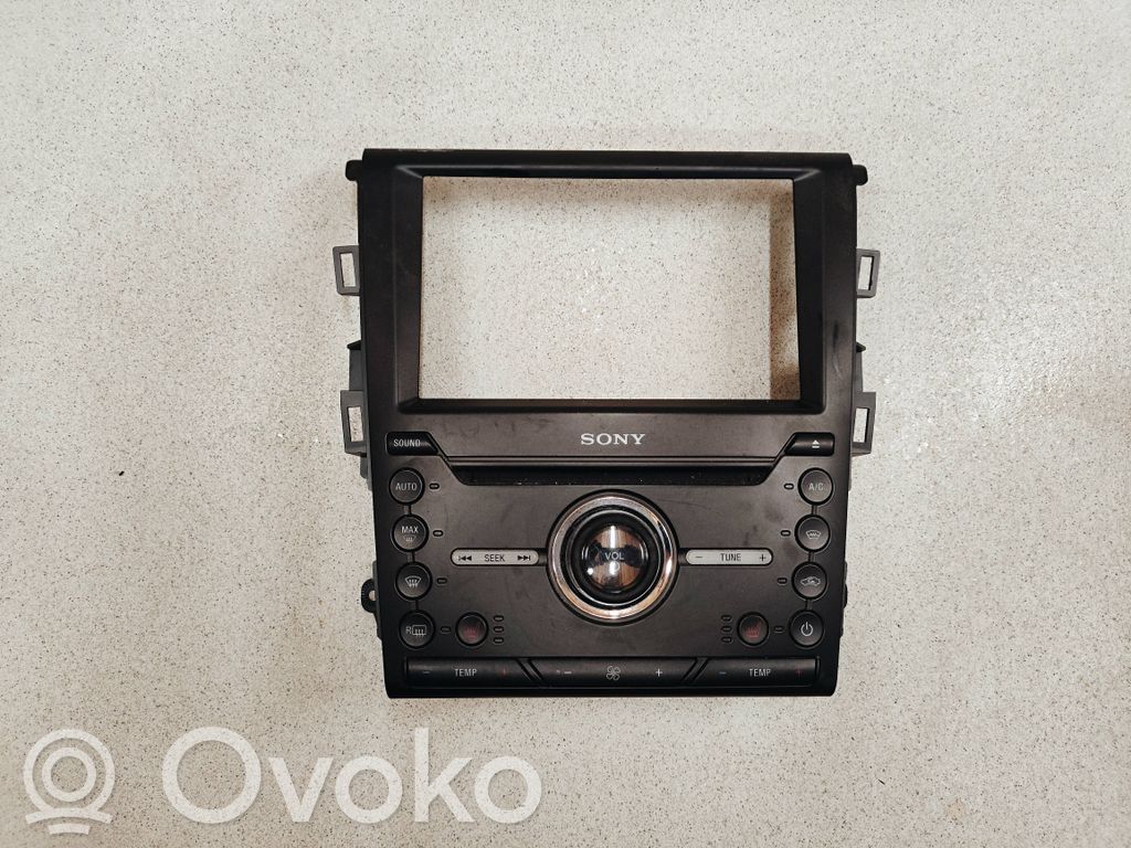 Ford Mondeo MK V Climate control unit 