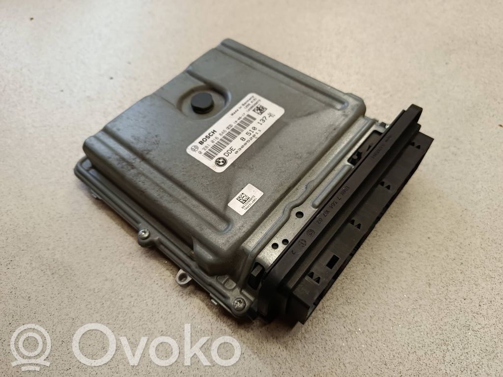 BMW 5 F10 F11 Engine control unit/module 