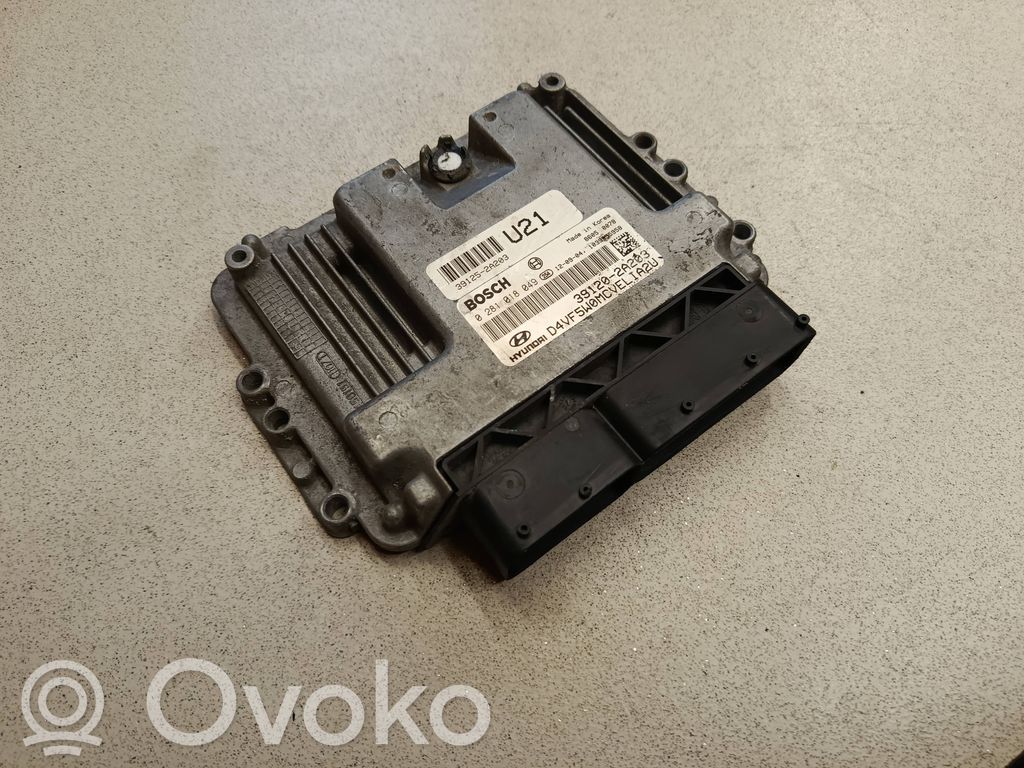 Hyundai i40 Engine control unit/module 