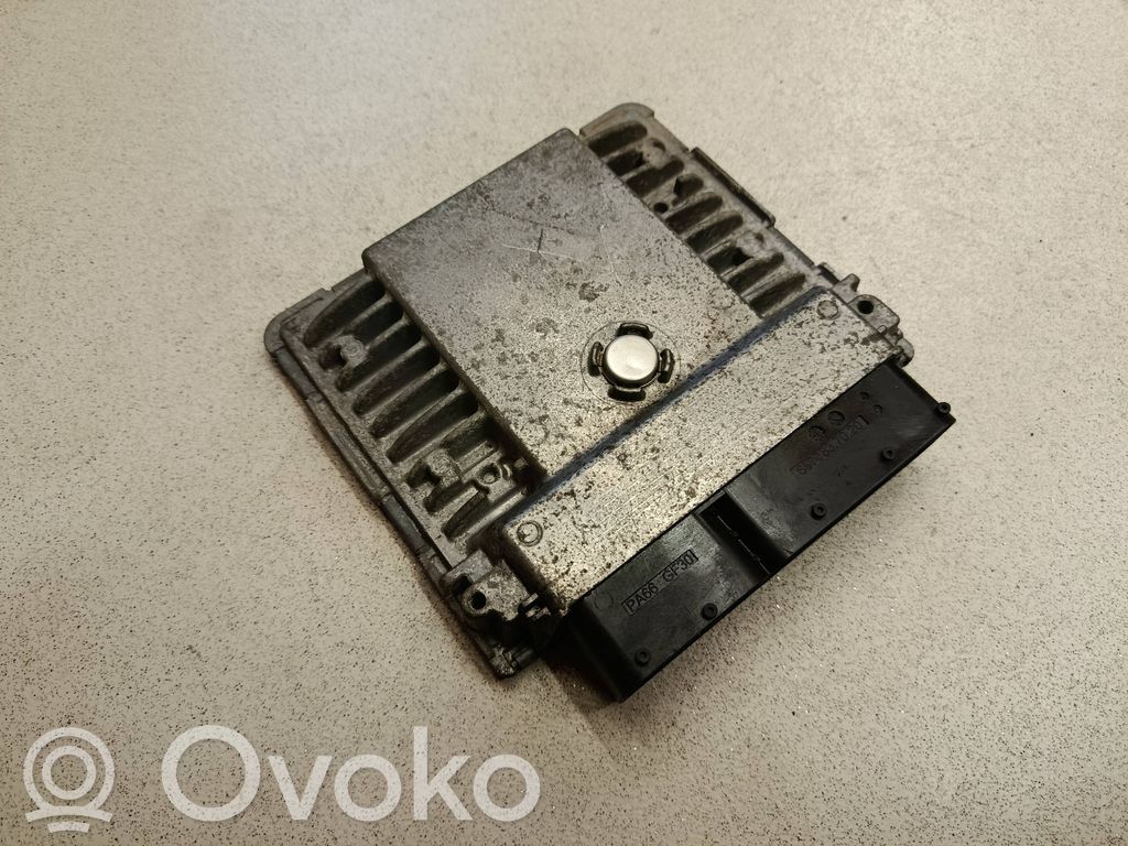 Skoda Fabia Mk2 (5J) Engine control unit/module 