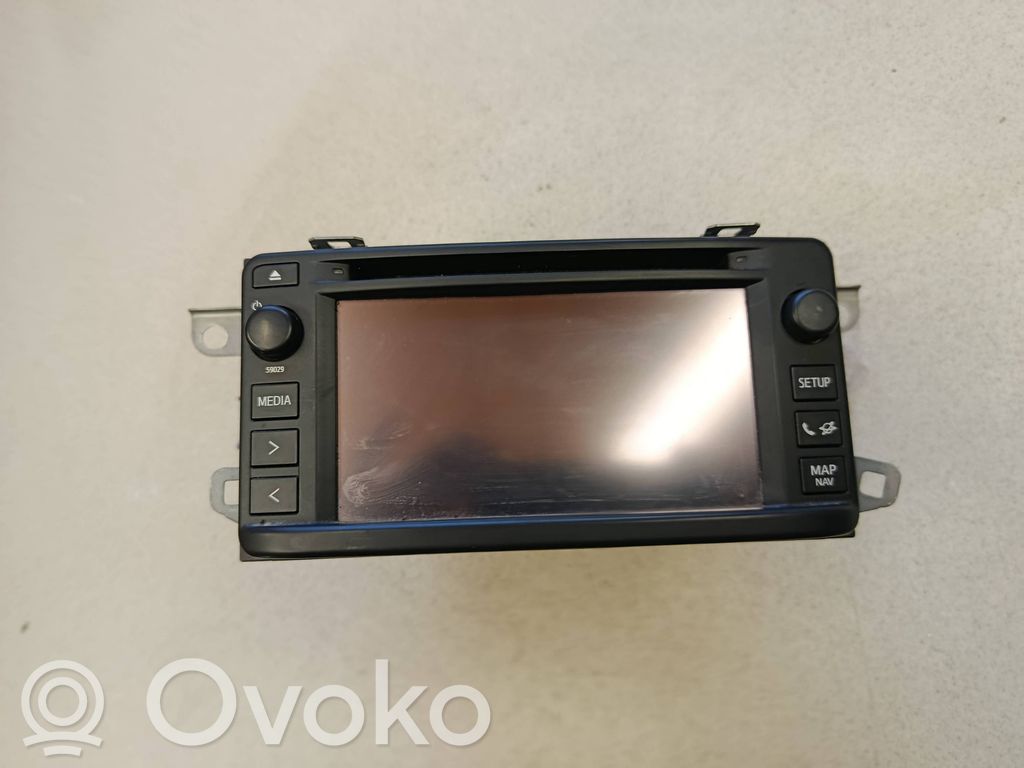 Toyota RAV 4 (XA30) Radio/CD/DVD/GPS head unit 