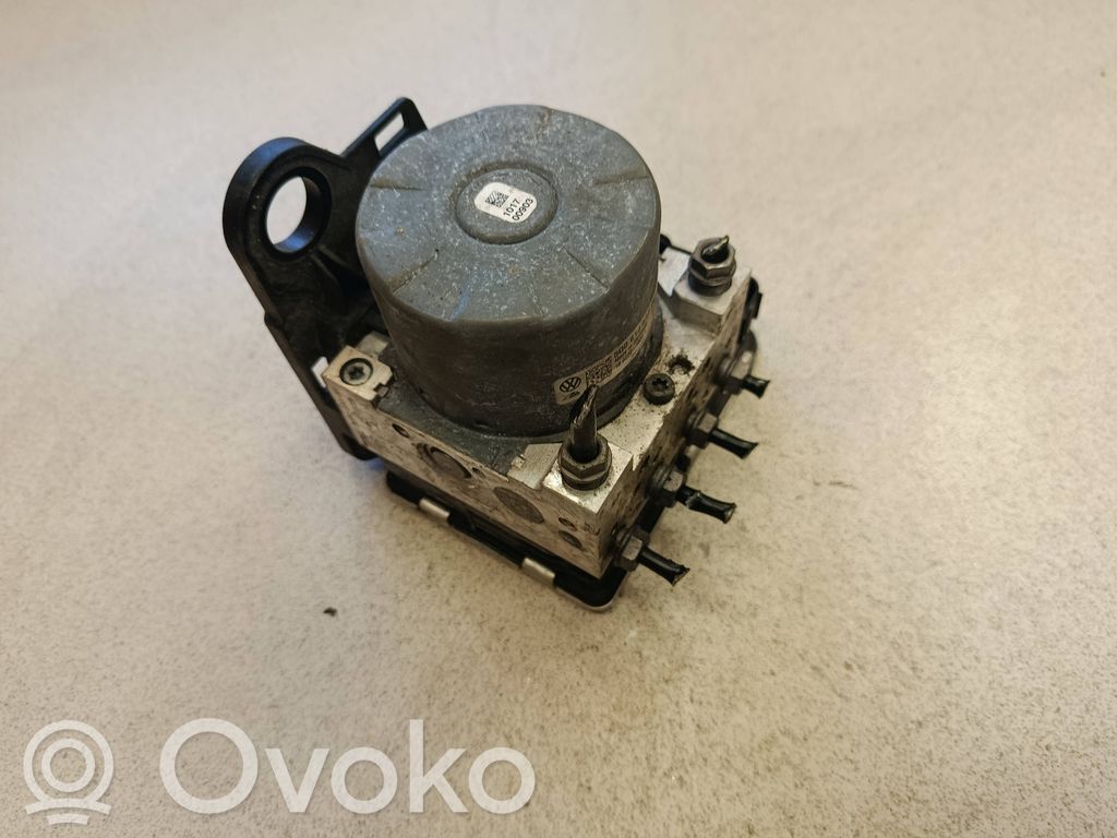 Volkswagen Tiguan ABS Pump 