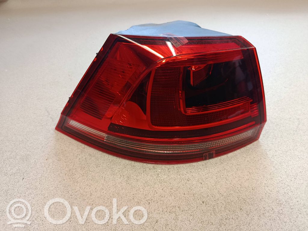 Lampa tylna   5G9945095D,L90055984,5900559849618