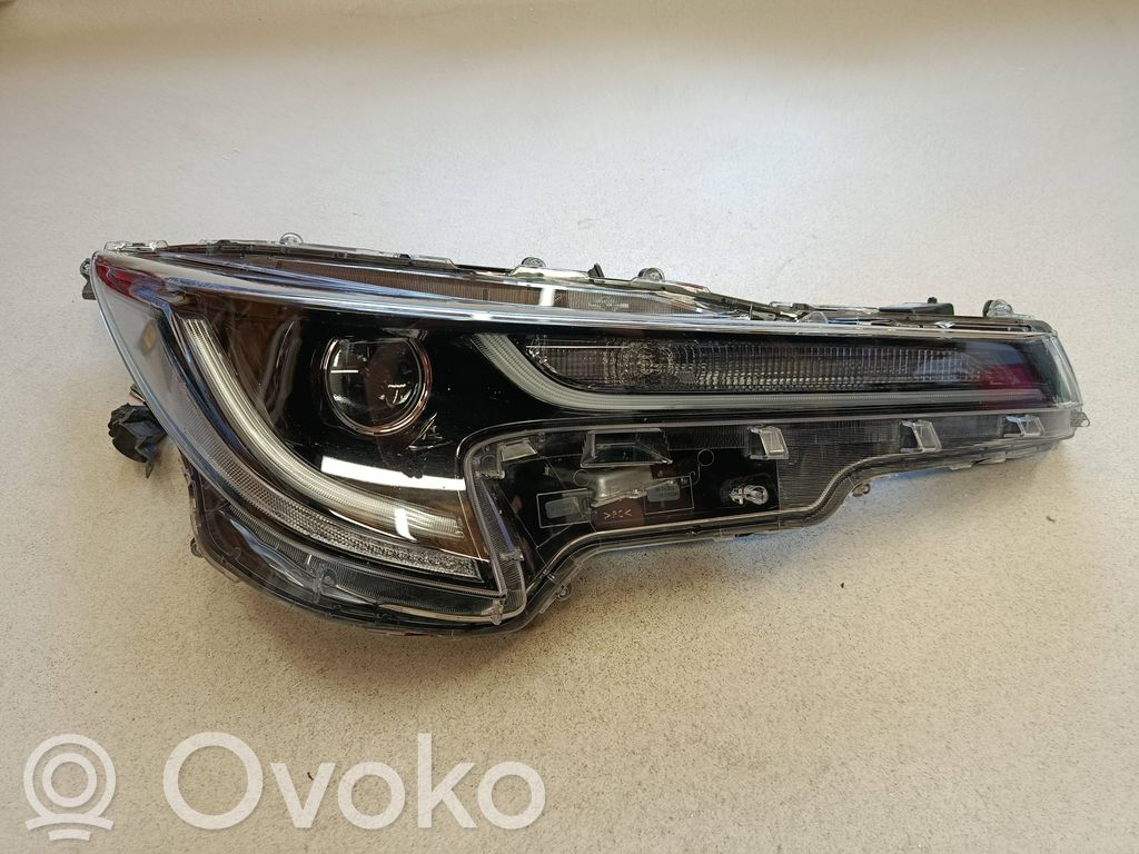 Toyota Corolla E210 E21 Phare frontale 
