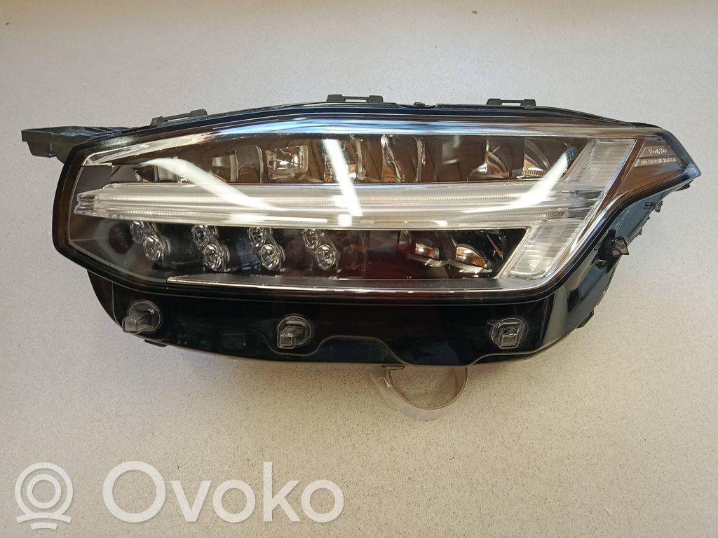 Volvo XC90 Scheinwerfer 