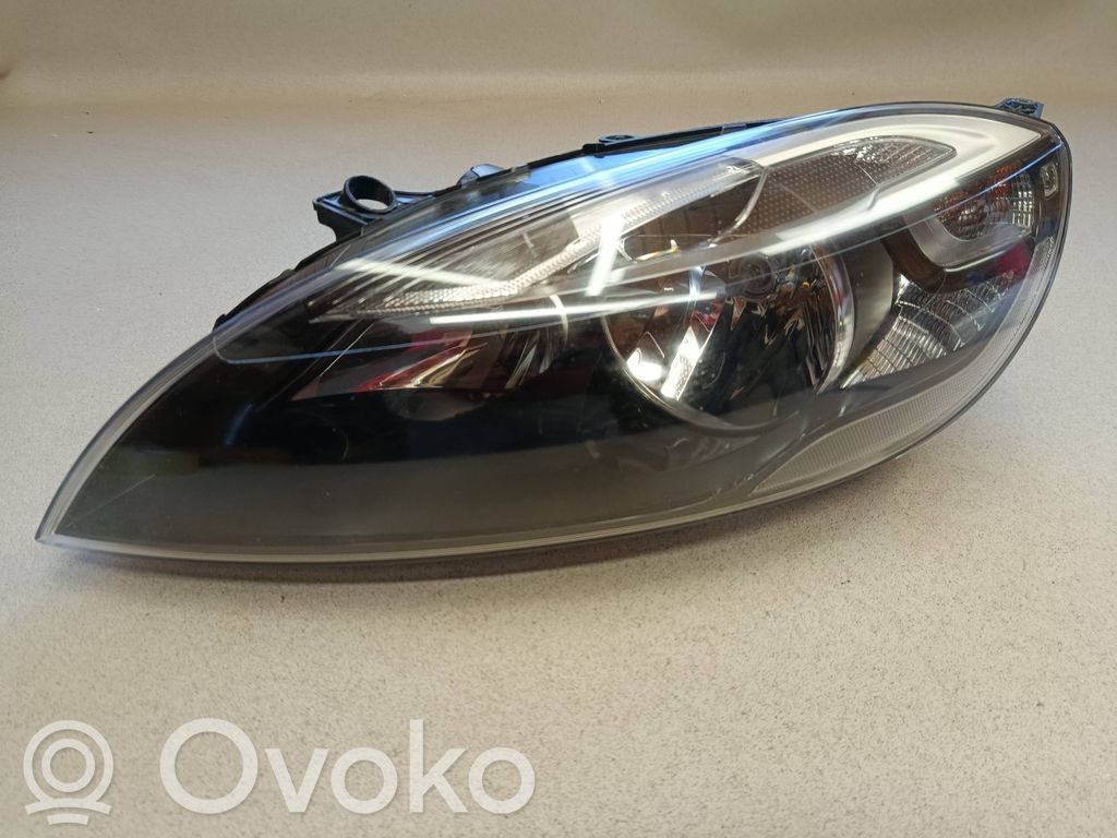 Volvo V40 Phare frontale 
