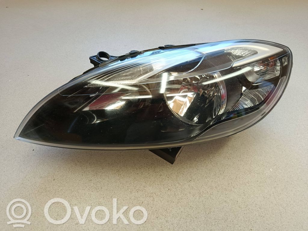 Volvo V40 Phare frontale 