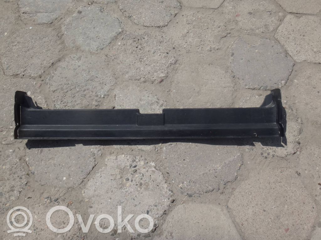 BMW 5 E34 Otros elementos de revestimiento del maletero/compartimento de carga 