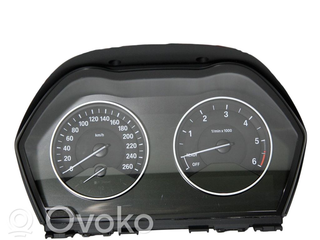 BMW 2 F45 Licznik / Prędkościomierz 