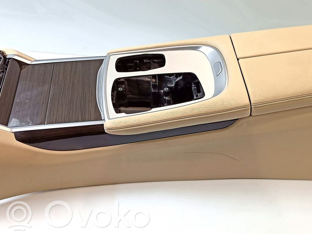 BMW 7 G11 G12 Consola central 