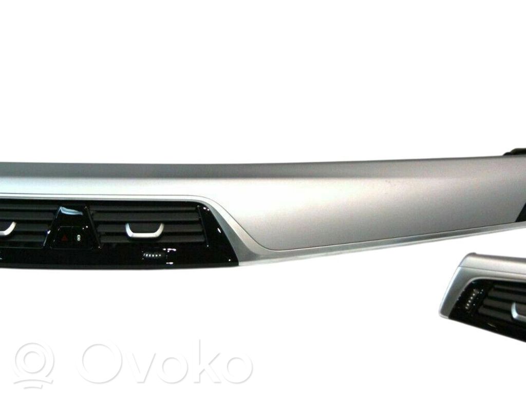 BMW 5 G30 G31 G38 Inserti decorativi cornice della consolle centrale 