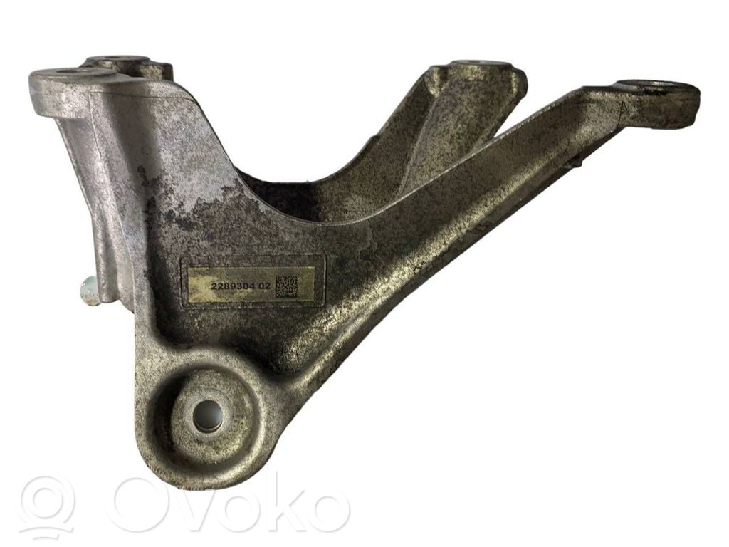 BMW M2 F87 Engine mounting bracket 