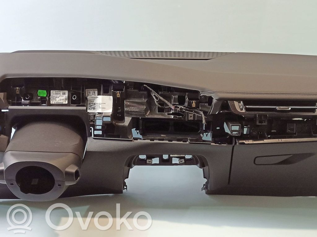 BMW 2 Active Tourer U06 Панель 