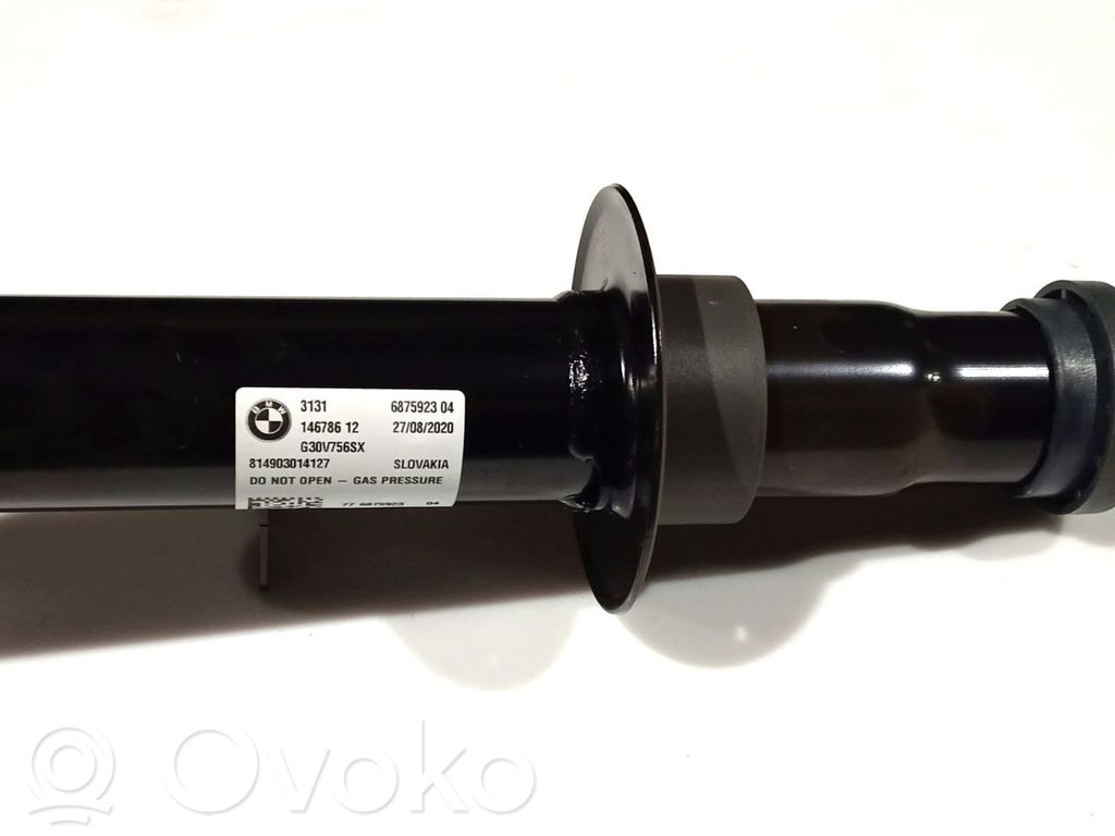 BMW 5 G30 G31 G38 Amortyzator przedni 
