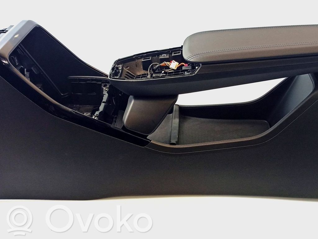 BMW X1 U11 Centrinė konsolė 
