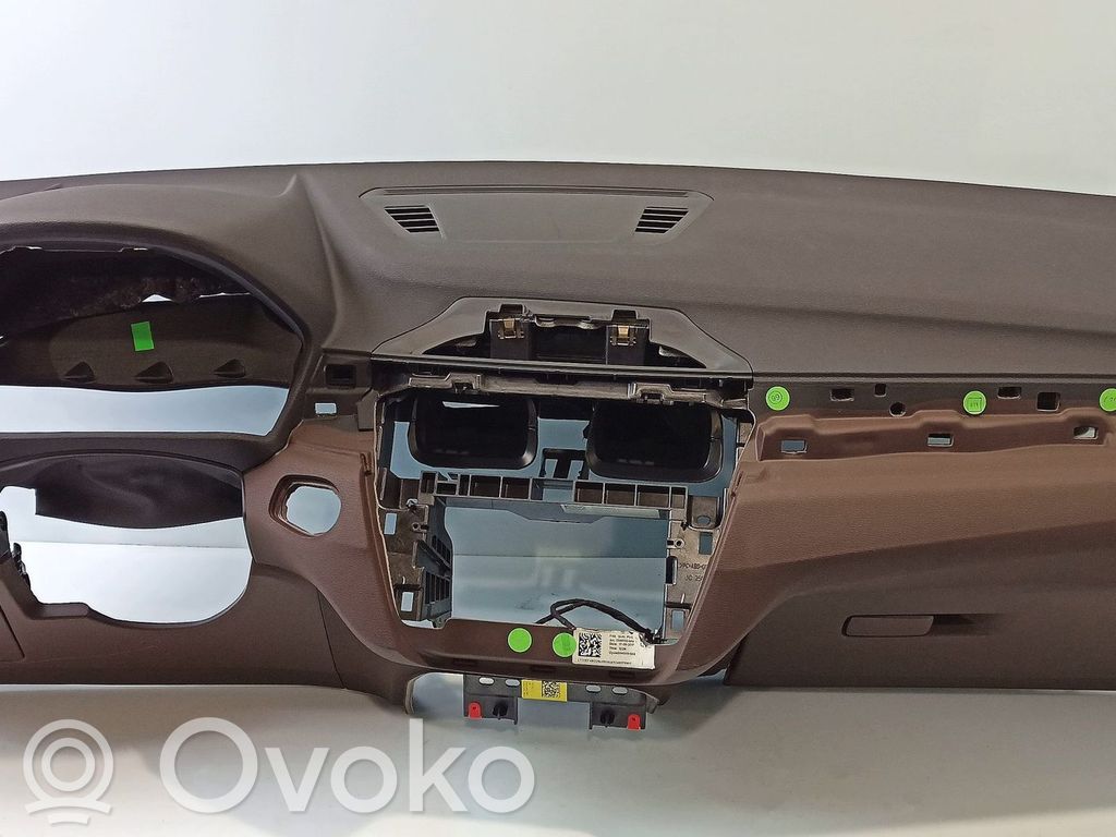 BMW X1 F48 F49 Deska rozdzielcza 