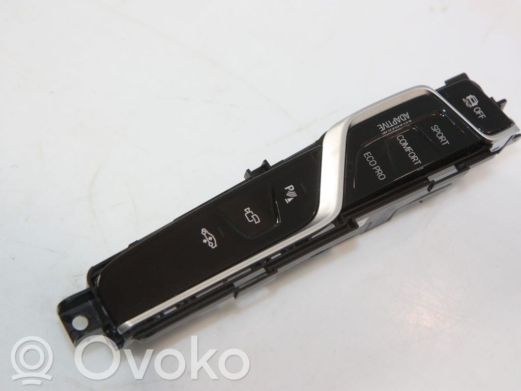 BMW 7 G11 G12 Parking (PDC) sensor switch 