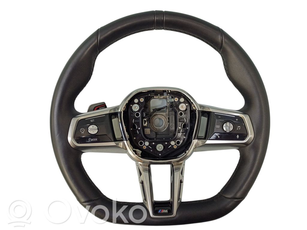 BMW i5 G60 Kierownica 