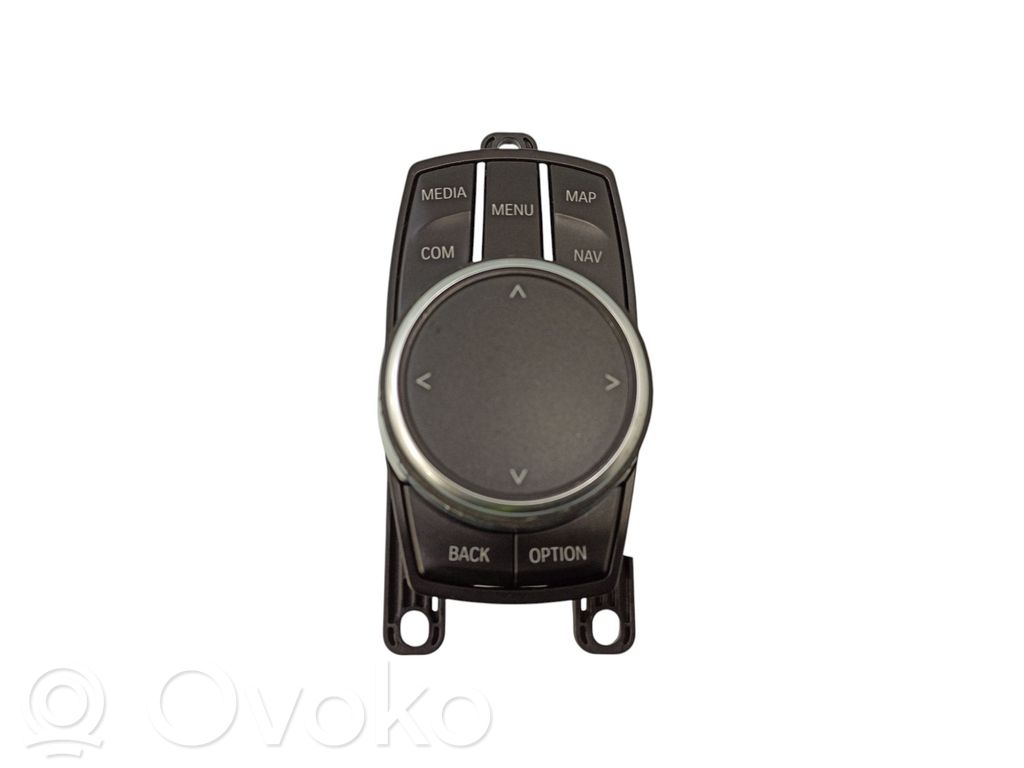 BMW 3 F30 F35 F31 Panel radia 