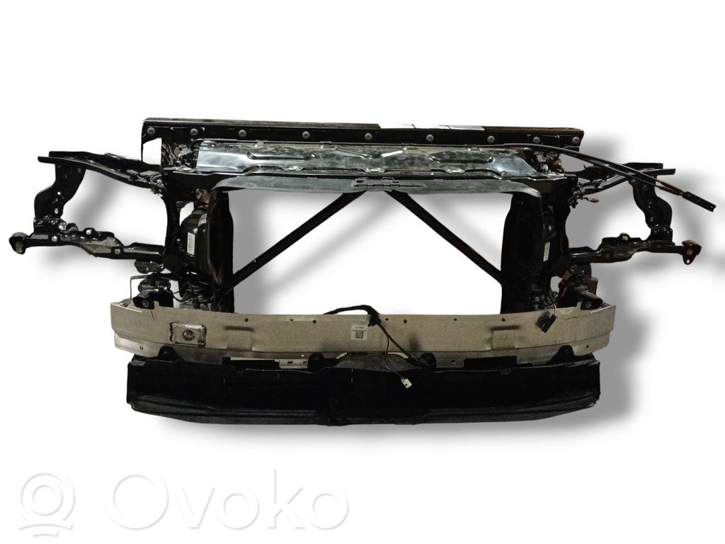 BMW X7 G07 Pas przedni 