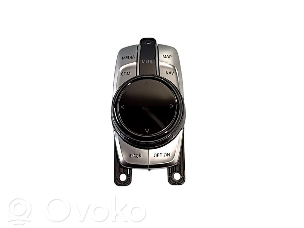BMW 7 G11 G12 Przyciski multifunkcyjne 