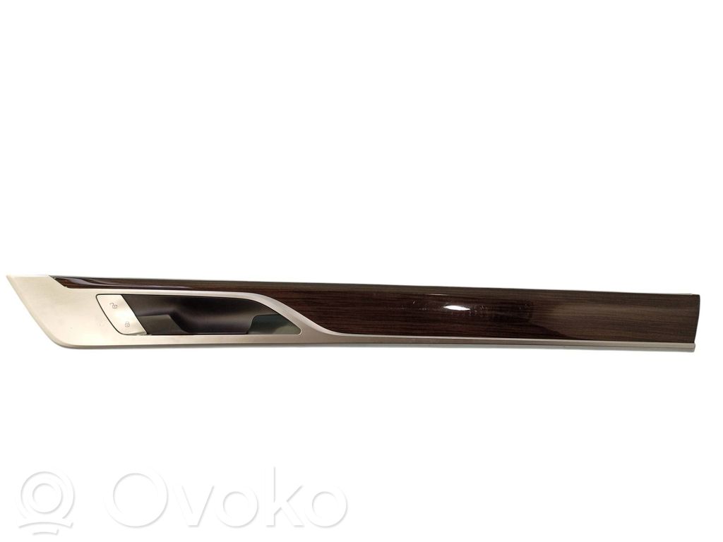 BMW 7 G11 G12 Listwa drzwi przednich 