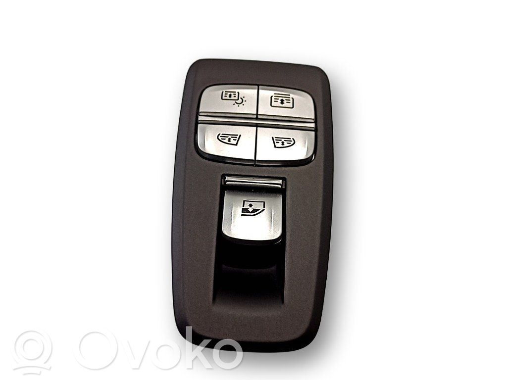 BMW 5 G30 G31 G38 Przyciski szyb 