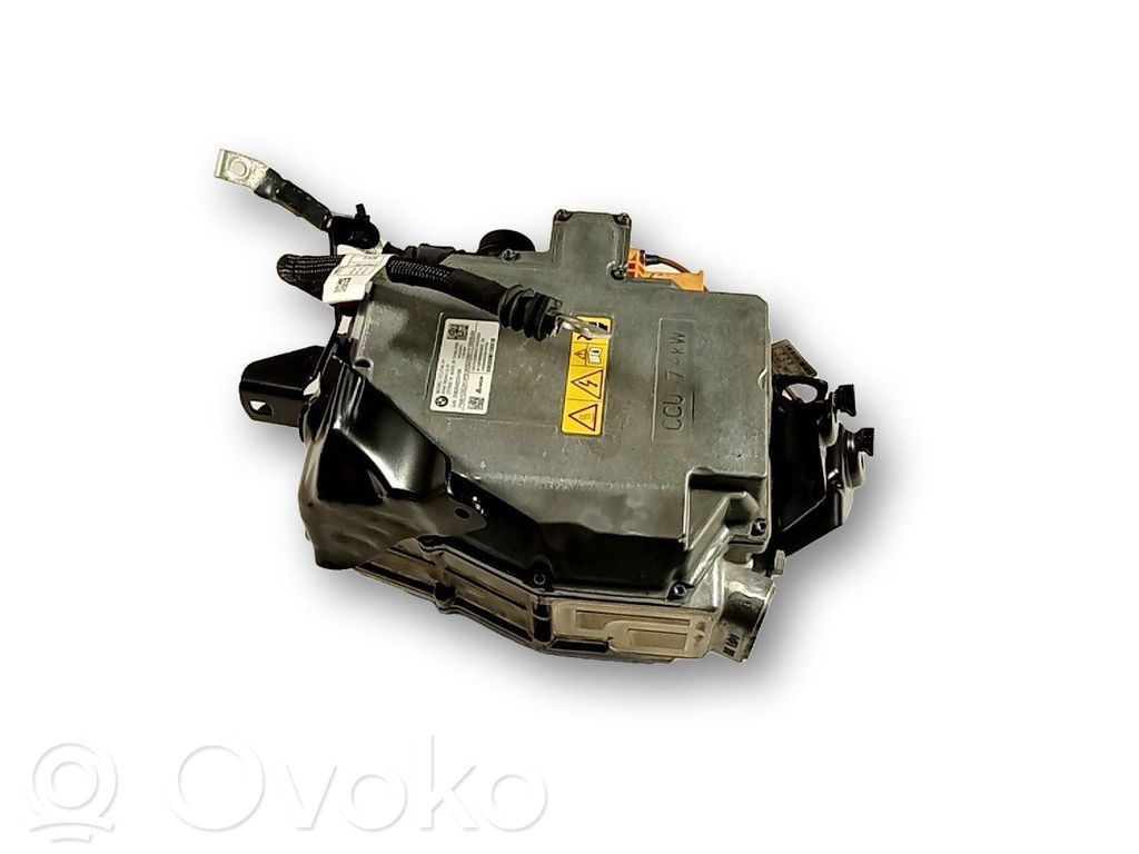 BMW 2 Active Tourer U06 Battery charger (optional) 