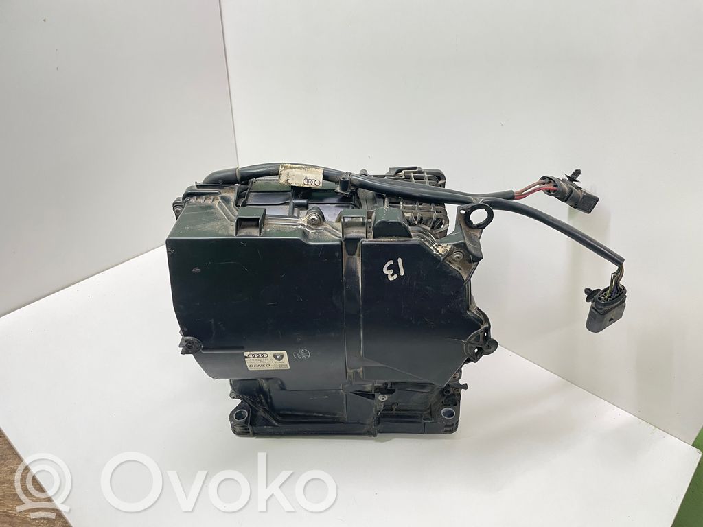 Audi A6 S6 C6 4F Salono oro mazgo komplektas 