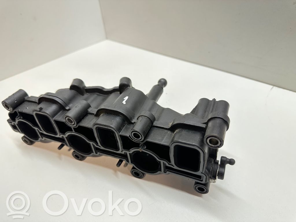 Audi A6 S6 C6 4F Kolektorius įsiurbimo 