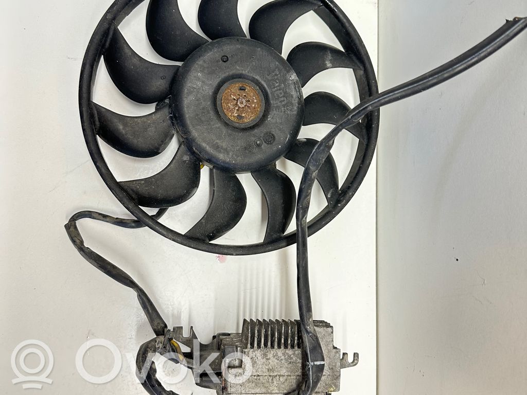 Audi A4 S4 B6 8E 8H Elektryczny wentylator chłodnicy 