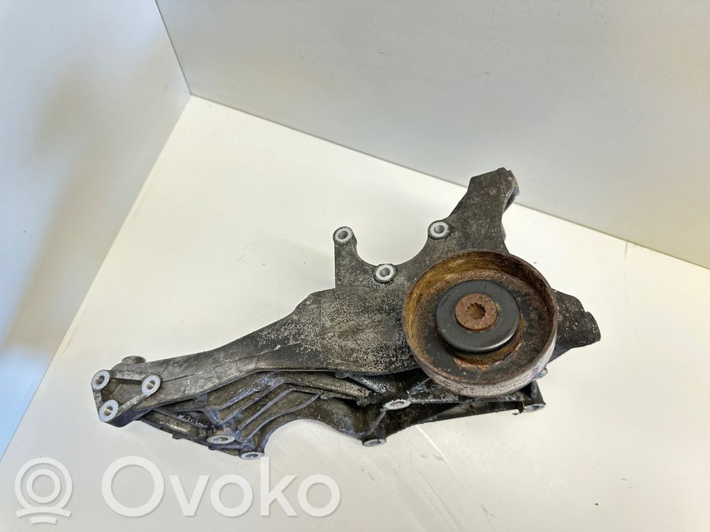 Audi A4 S4 B6 8E 8H Soporte de montaje del motor (Usadas) 