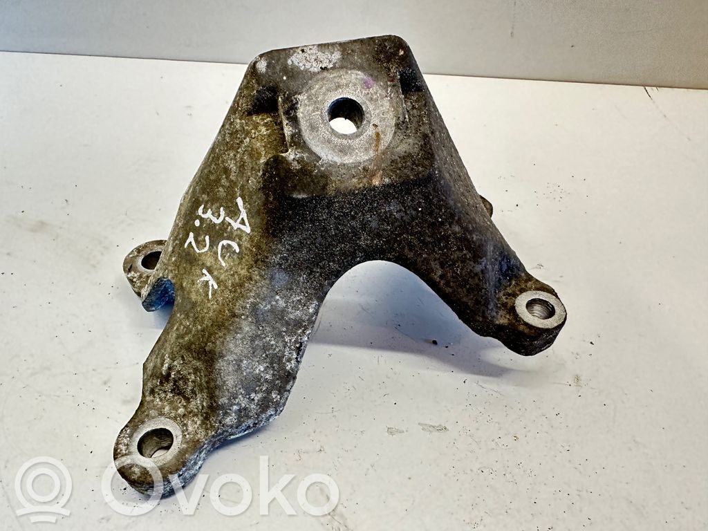 Audi A6 S6 C6 4F Engine mounting bracket 