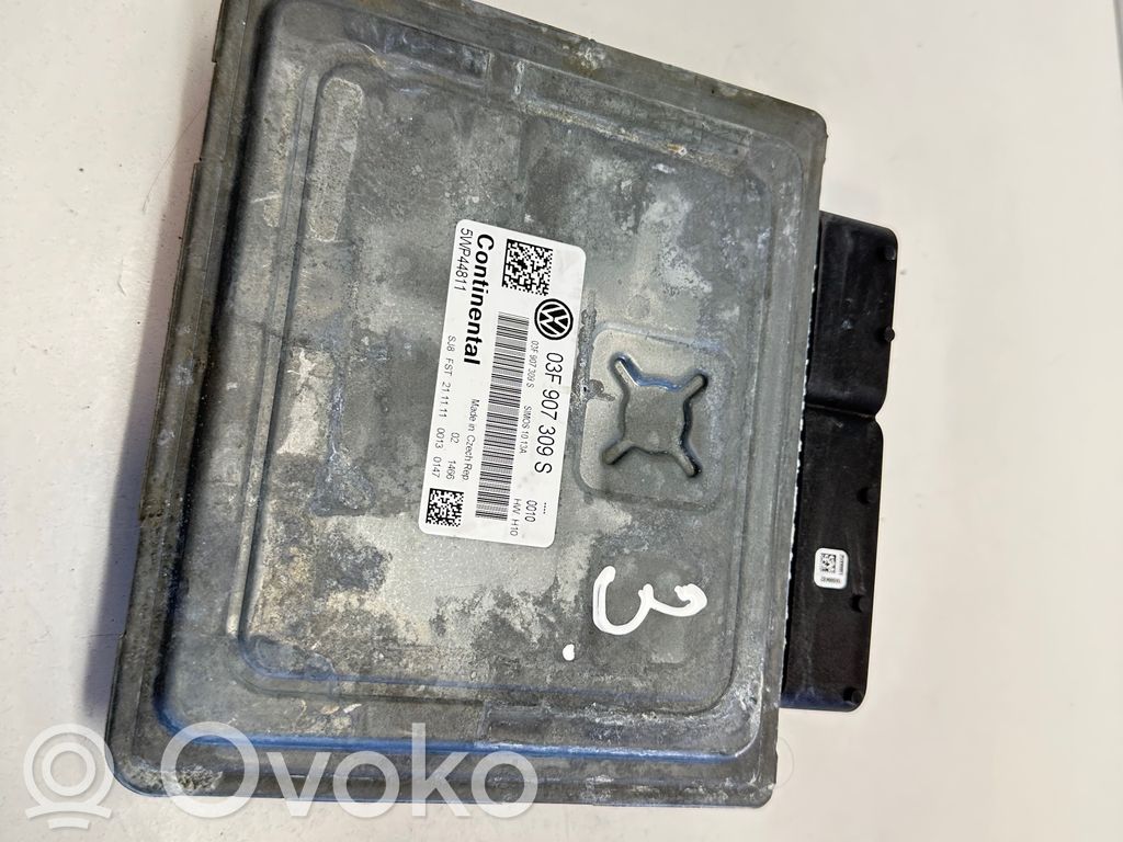 Volkswagen Polo V 6R Engine control unit/module 