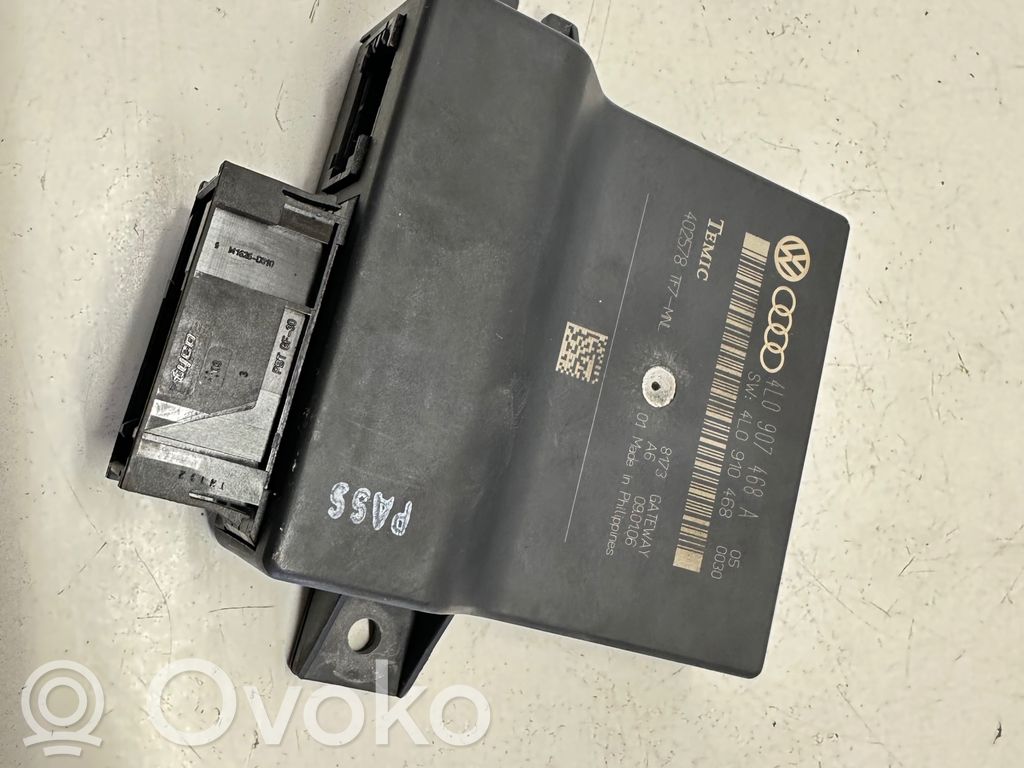Audi Q7 4L Gateway control module 