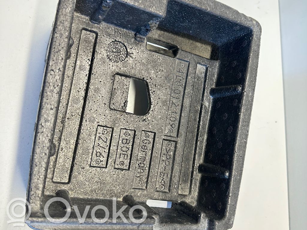 Audi Q7 4L Inne elementy wykończenia bagażnika 