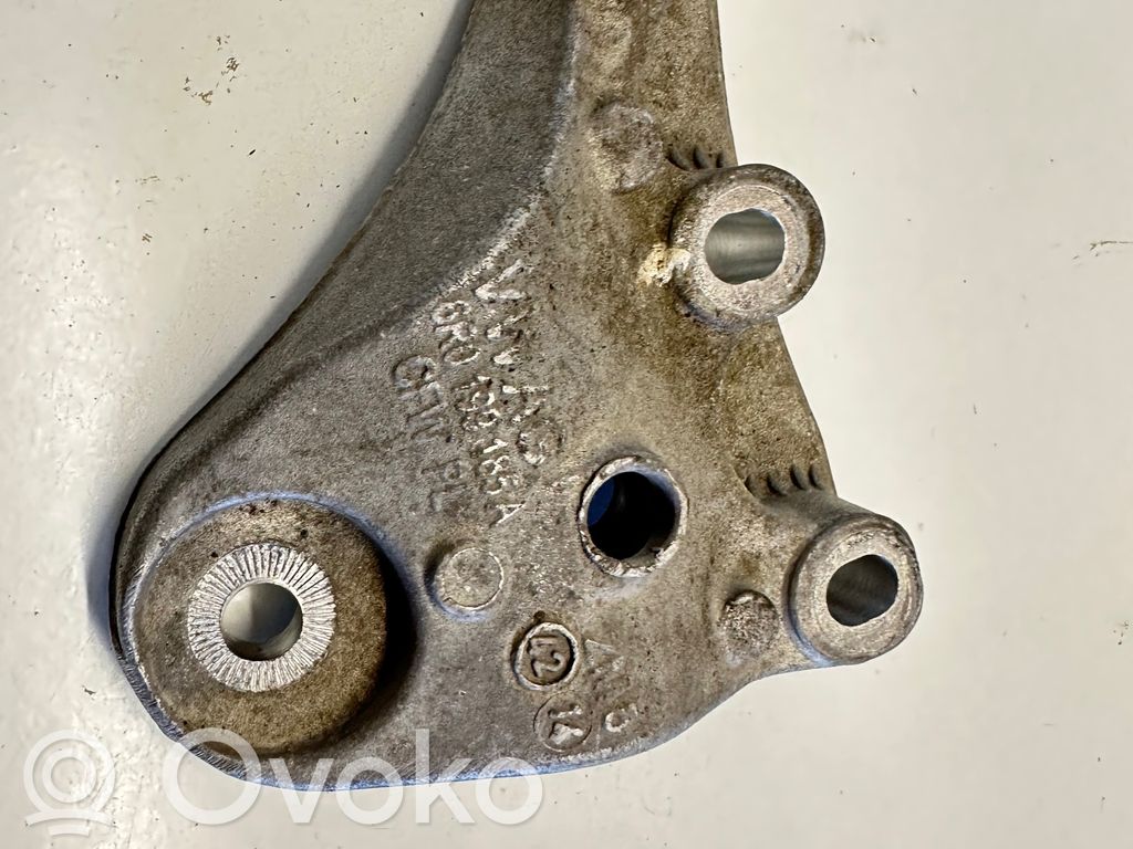 Volkswagen Polo V 6R Engine mounting bracket 
