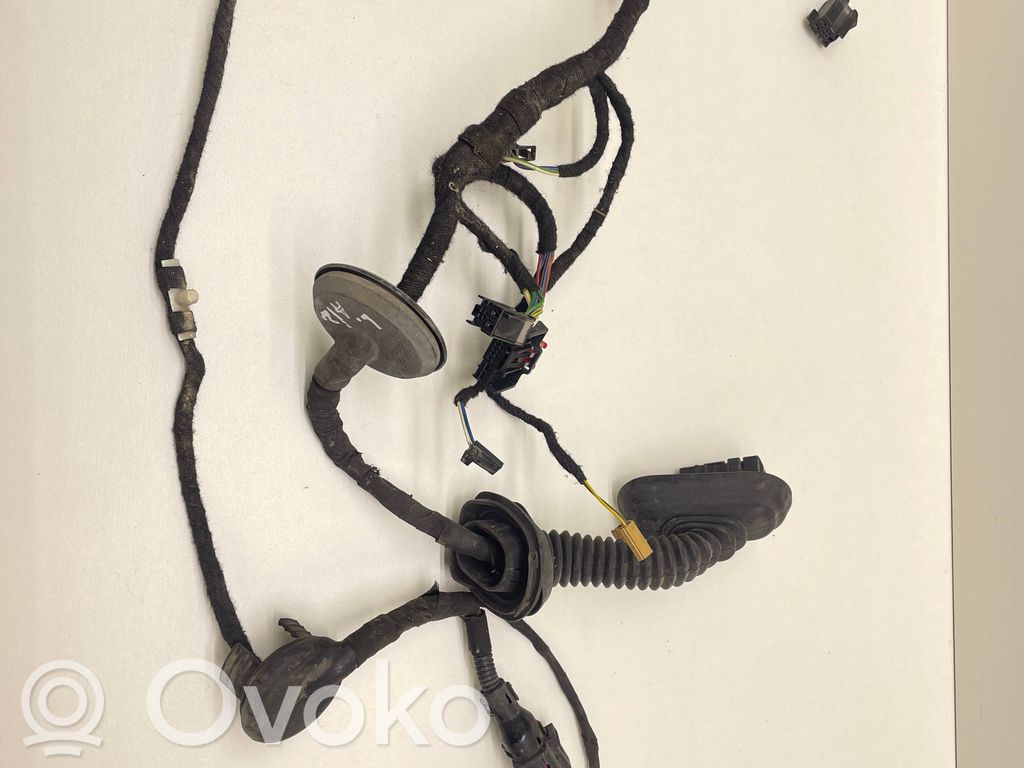 Audi Q7 4L Cableado de puerta trasera 