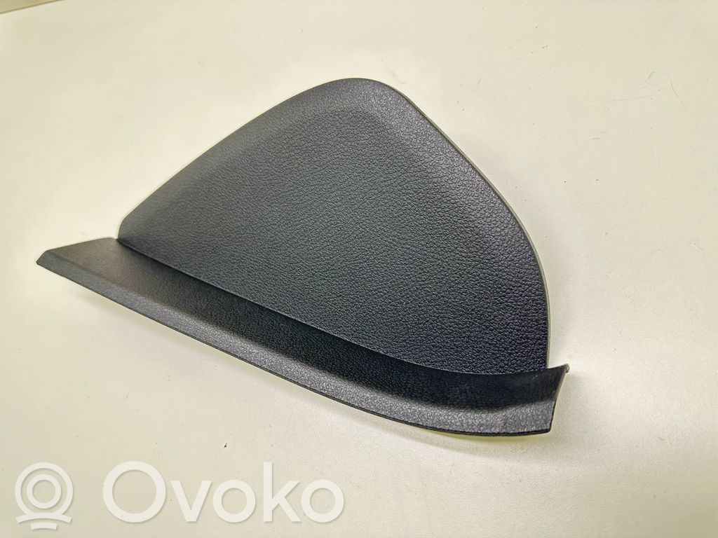 Volkswagen Tiguan Capac lateral panou bord 