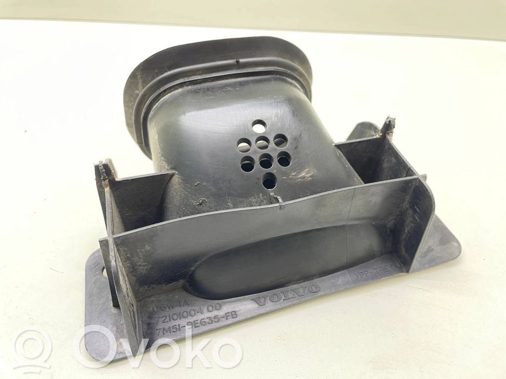 Volvo V50 Air intake duct part 