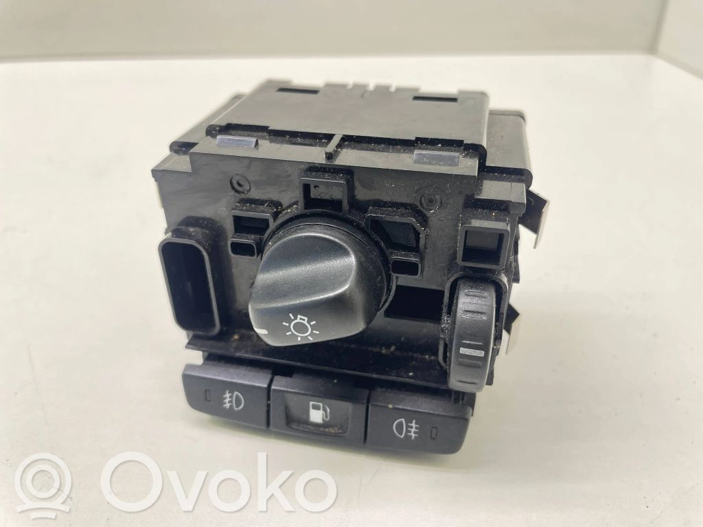 Volvo V50 Light switch 