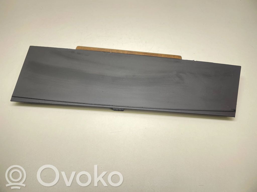 Panel trim   7002435,72758410