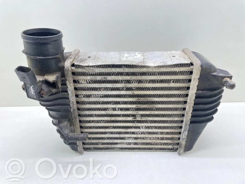 Audi A6 S6 C6 4F Interkūlerio radiatorius 