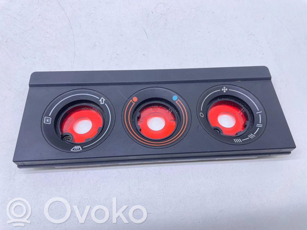 Audi 80 90 S2 B4 Climate control unit 