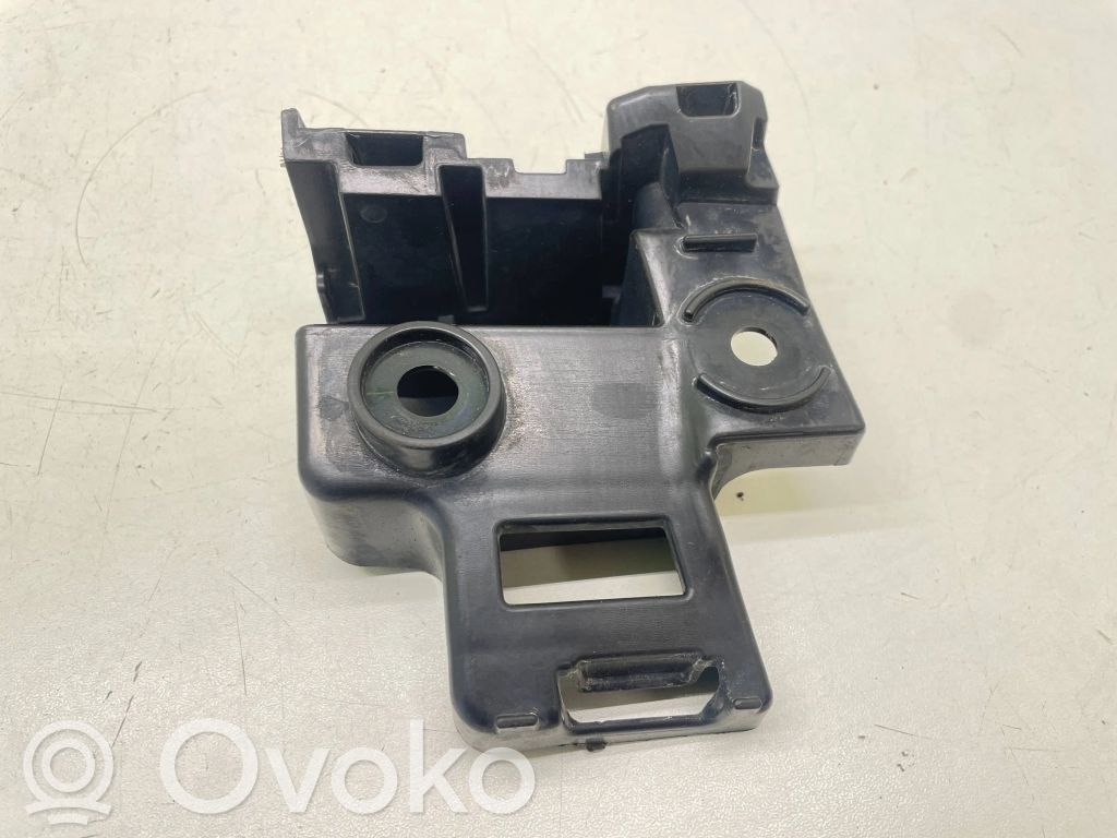 Volkswagen Golf VI Suport montare bară spate 