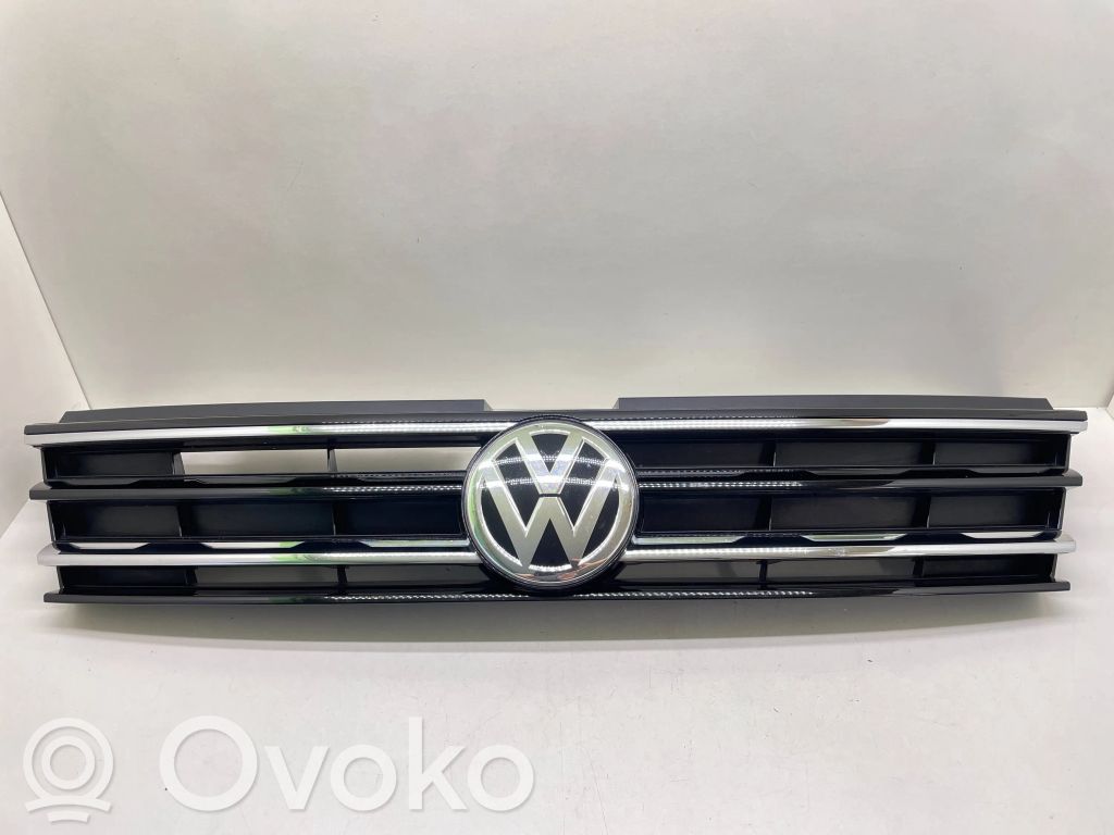 Volkswagen Tiguan Grilă radiator față 
