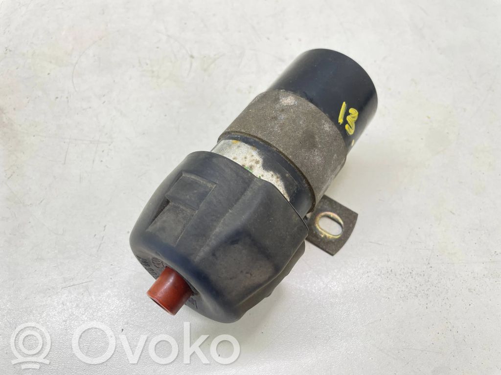 Audi 80 90 S2 B4 High voltage ignition coil 