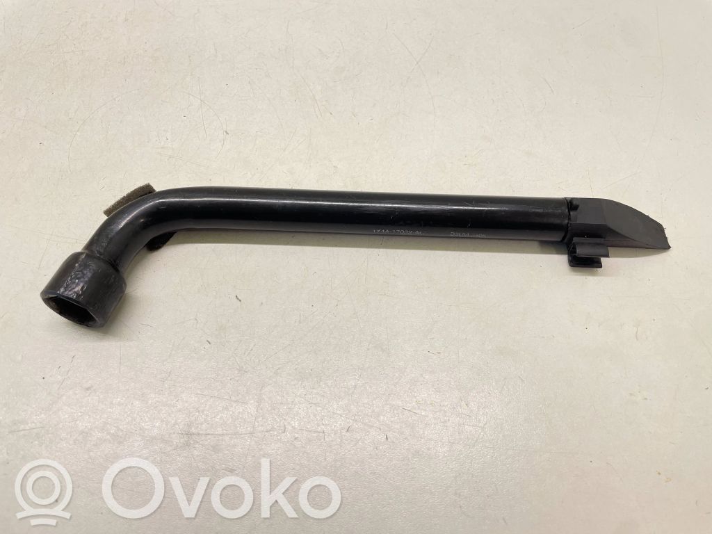 Clé à écrou de roue   1X4A17032AC
