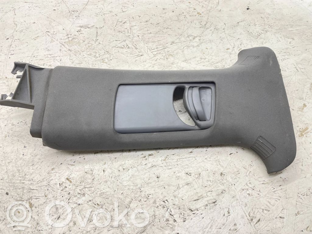Audi A3 S3 8L B-pilarin verhoilu (yläosa) 