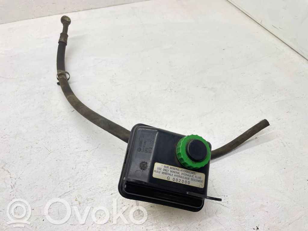 Audi 80 90 B3 Ohjaustehostimen nestesäiliö 